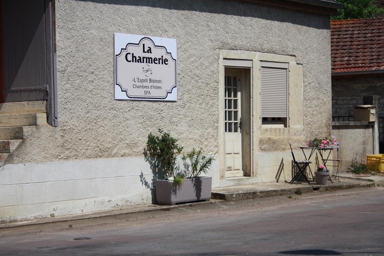 La Charmerie Bed & Breakfast Spoy  Exterior photo